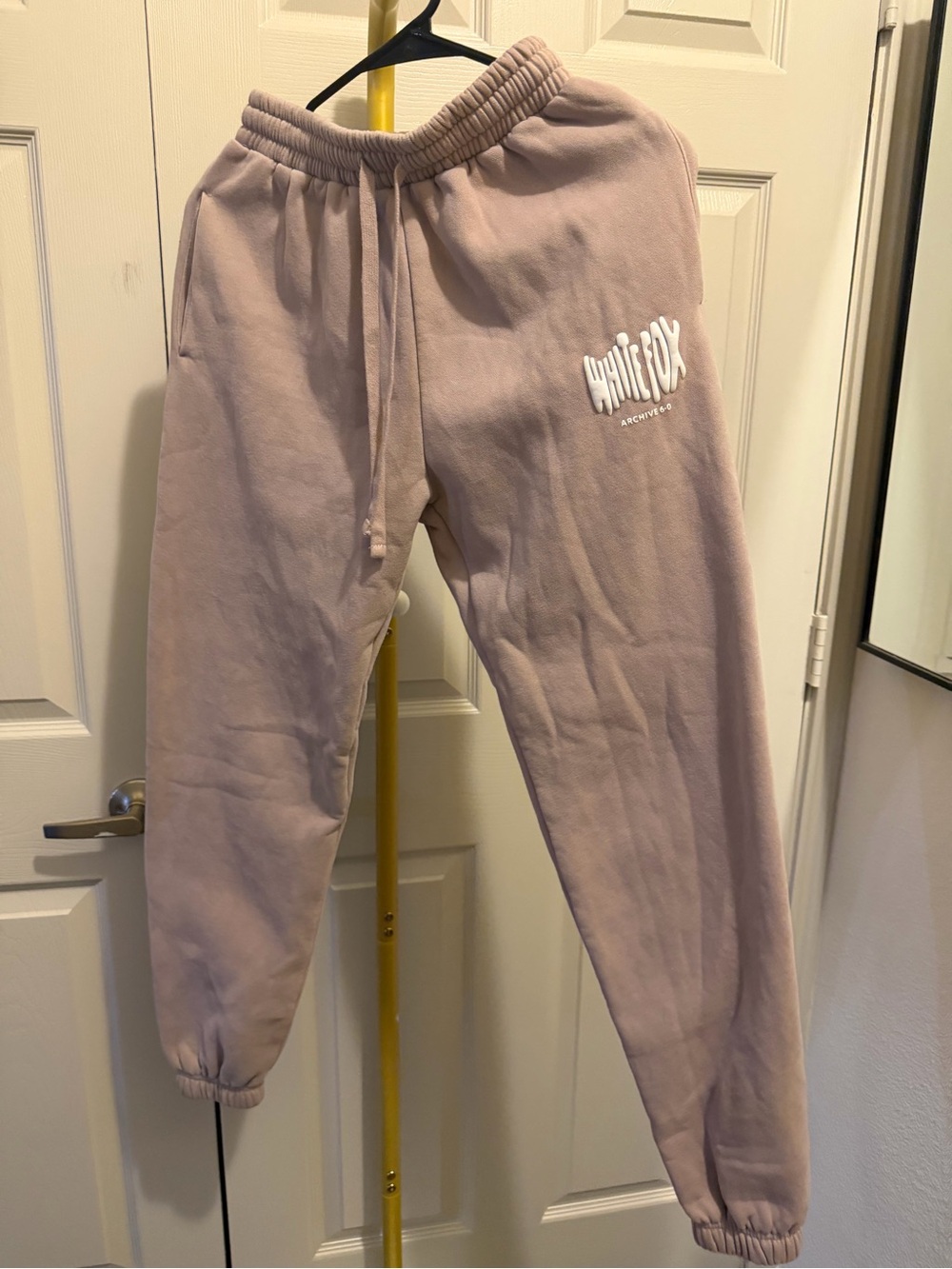 White Fox Boutique mauve Logo Joggers